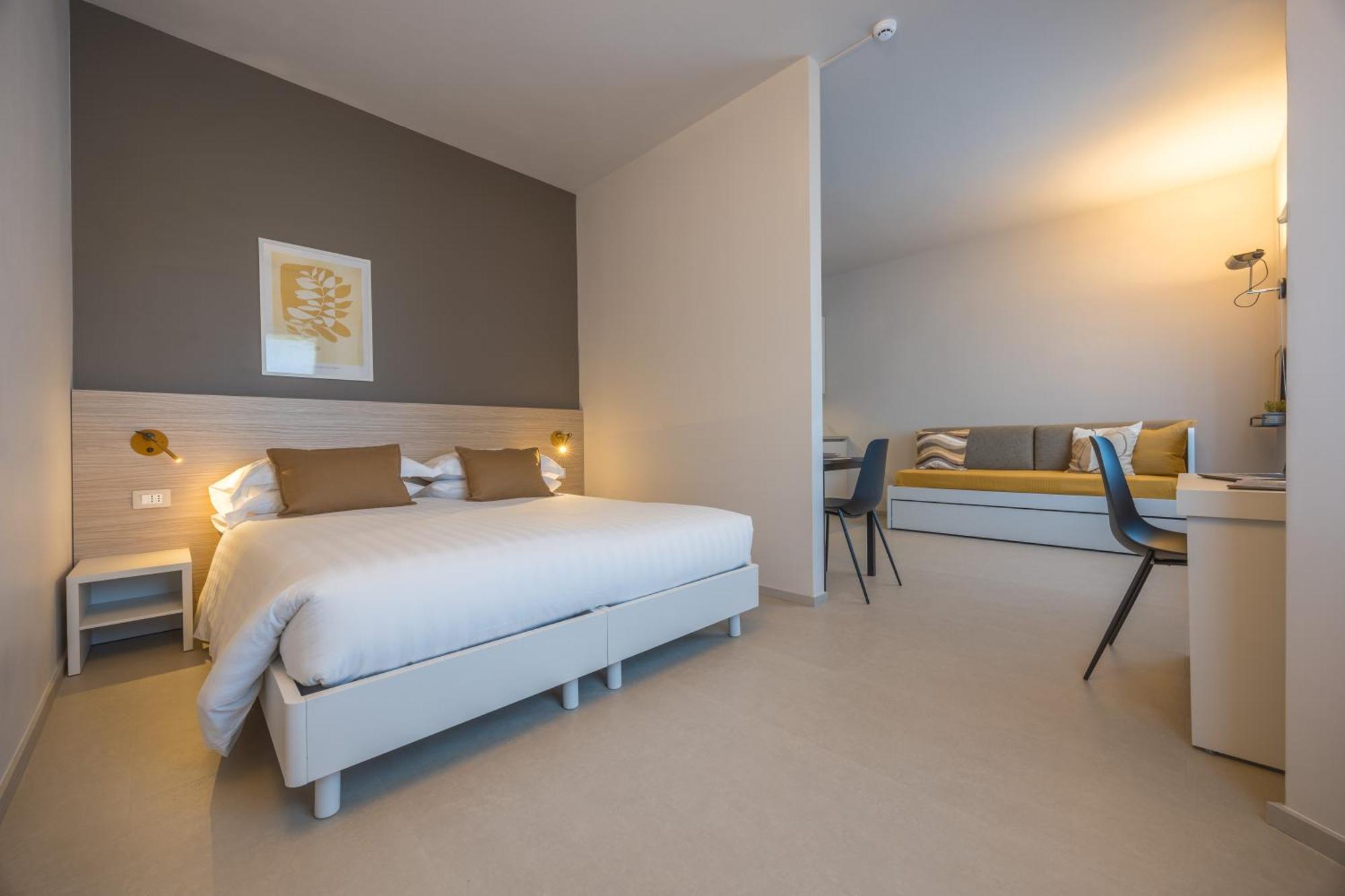 One-Bedroom Superior Apartment,1706812061:JPEG
